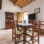 Hébergement de vacances Casa Ridente Nella Valle Del Menotre Con Giardino
