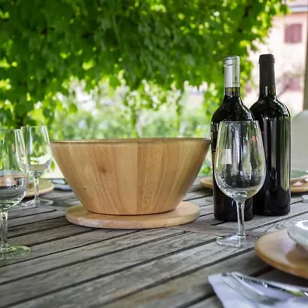 Casa Ridente Nella Valle Del Menotre Con Giardino Semesterbostad